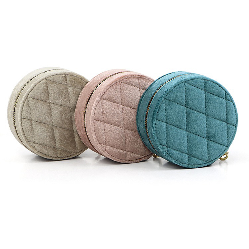 Round Diamond Velvet Travel Je - Accessories Travel Jewelry Box recension och pris